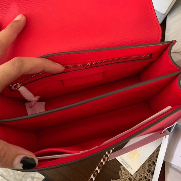 New ♥️ Tory Burch Emerson envelope shoulder - Picture 5 of 11